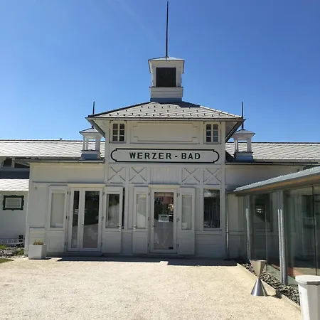 & Familienwohnung Mit Hotelanbindung *